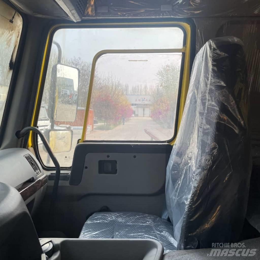 Howo 371 8x4 傾卸式卡車