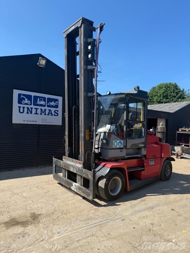 Kalmar DCE 80-9 柴油卡車