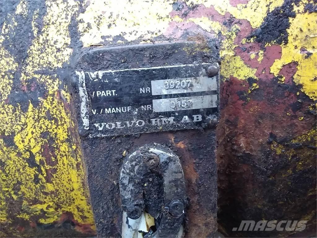 Volvo BM 980 傳動裝置