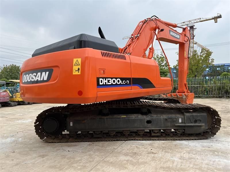 Doosan 300 履帶式 挖土機/掘鑿機/挖掘機