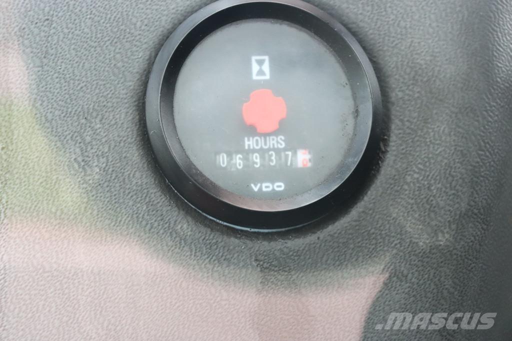 Kalmar DCE120-6 柴油卡車