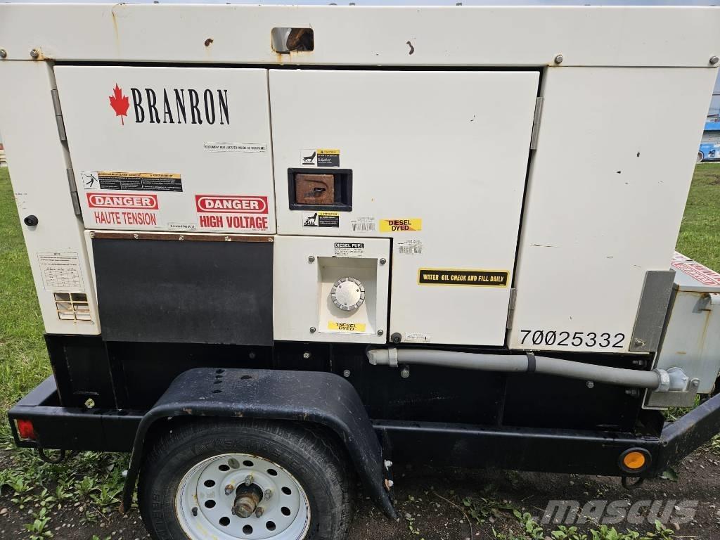 MultiQuip DCA 25 KVA 柴油發電機
