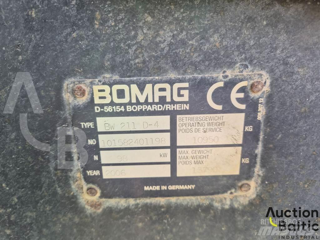 Bomag BW 211 D-4 單輪滾壓機