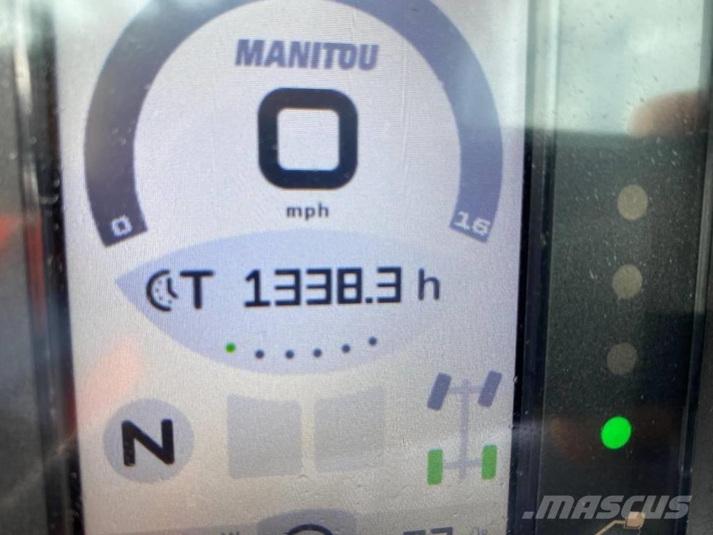 Manitou MT 1335 伸縮臂操作車