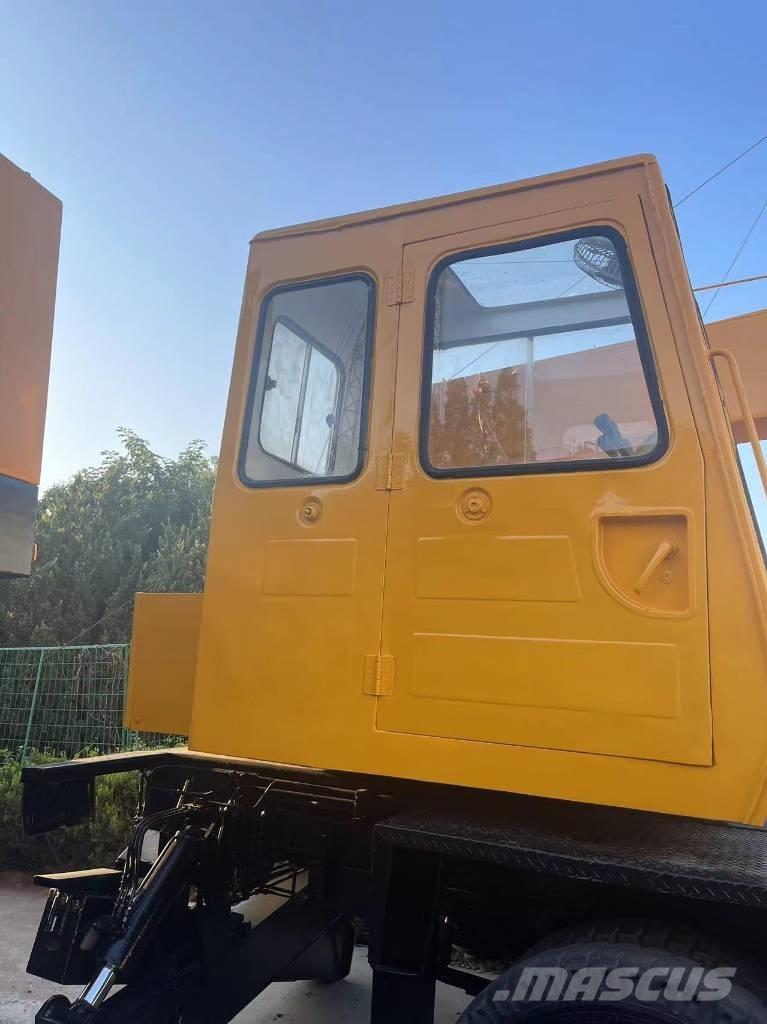 Tadano TS 80 R-1 全路面起重機/吊車