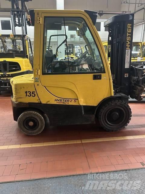 Hyster H2.5FT 柴油卡車
