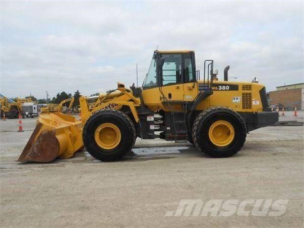 Komatsu WA 380-6 輪胎式裝載機