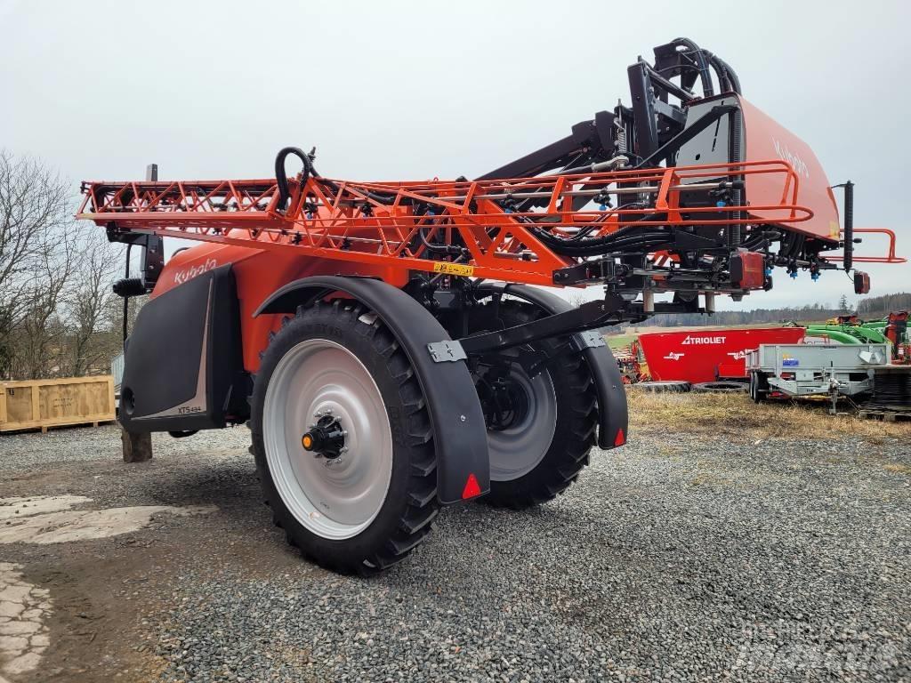 Kubota XTS 4 牽引式噴霧機