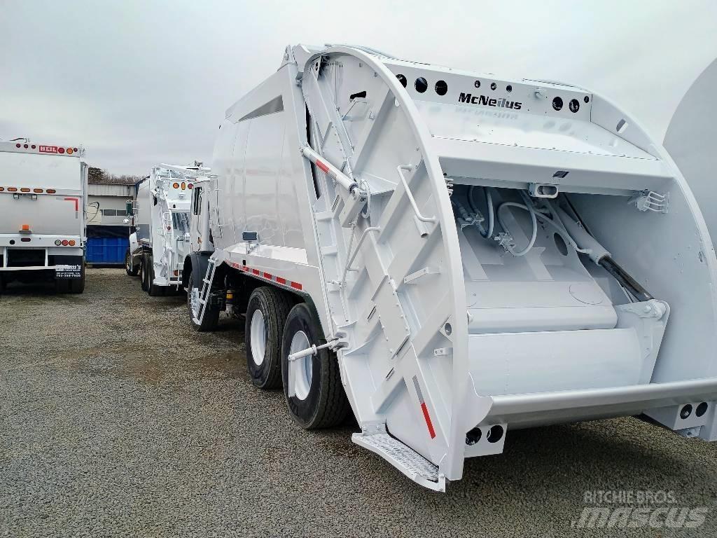 Mack MRU613 垃圾車