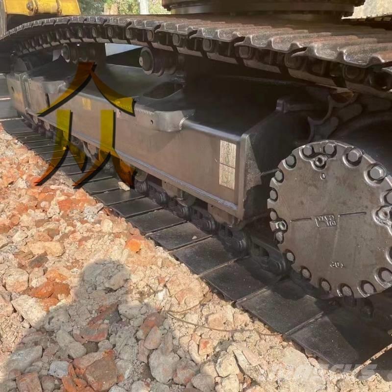 Komatsu PC 220 履帶式 挖土機/掘鑿機/挖掘機