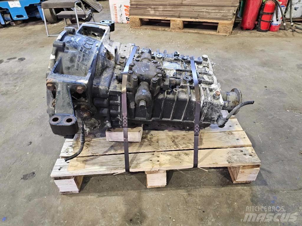 ZF 6S 850 齒輪箱