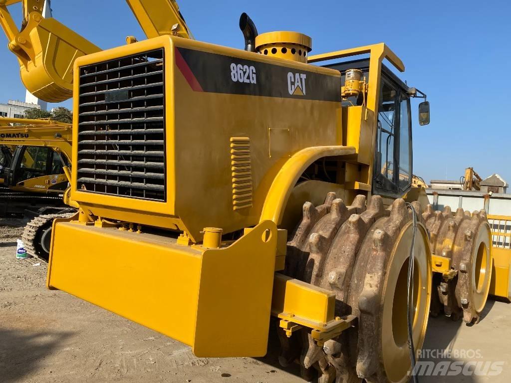 CAT 826 G 土壤壓實機