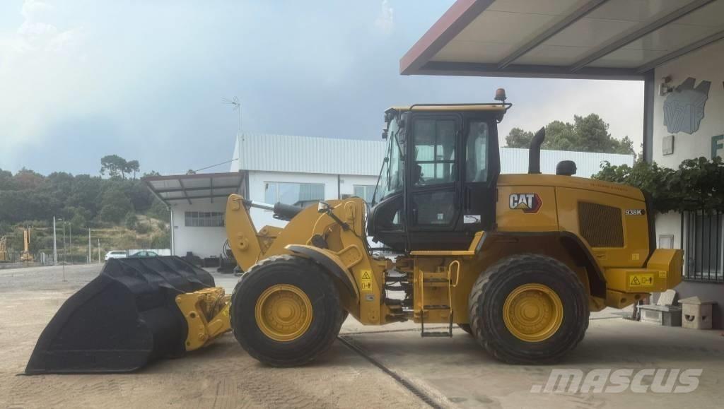 CAT 938 K 輪胎式裝載機