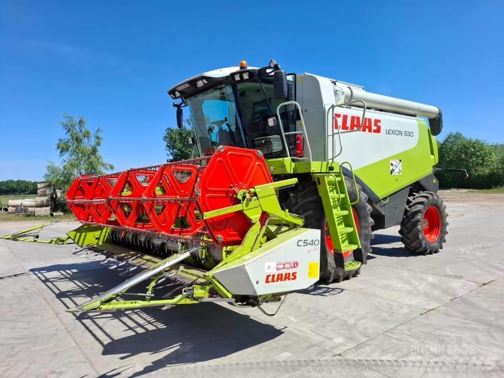 CLAAS Lexion 530 聯合收穫機