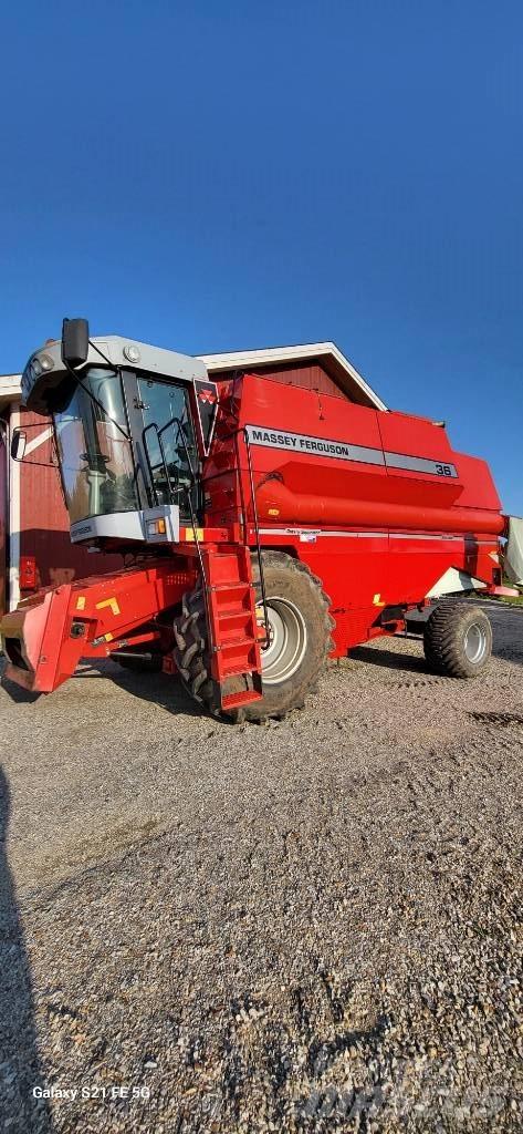 Massey Ferguson 36 聯合收穫機