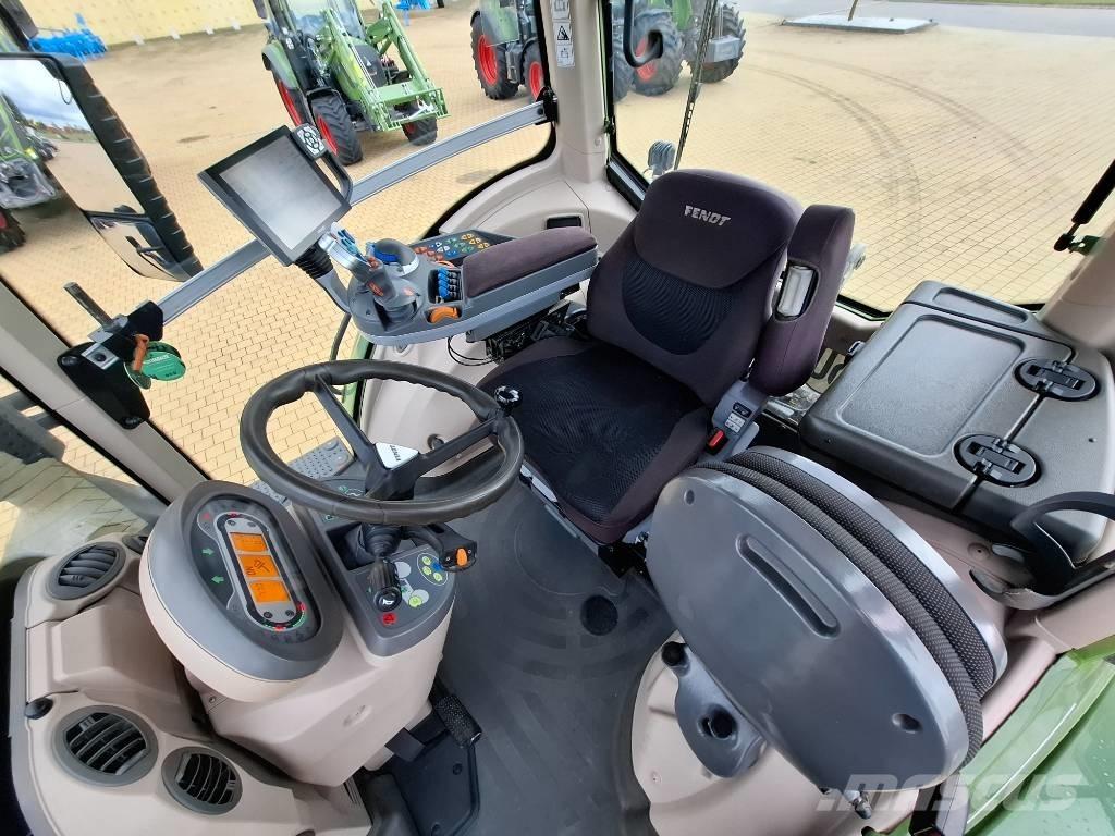 Fendt 828 Profi Plus 曳引機