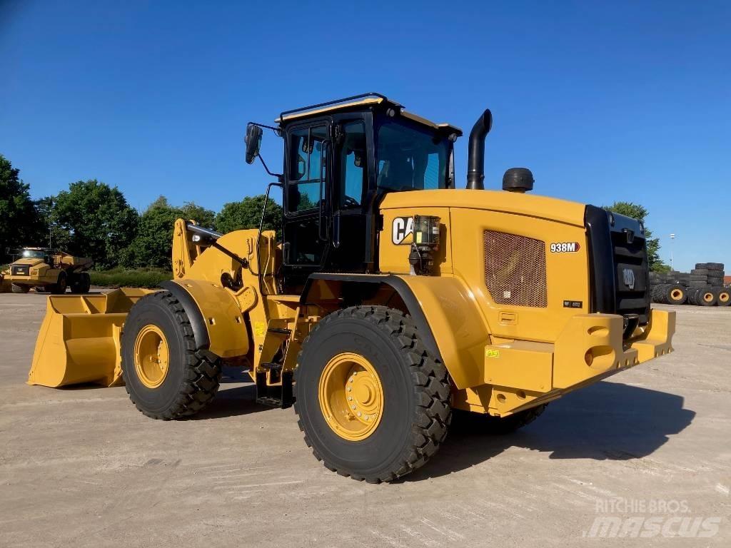 CAT 938M 輪胎式裝載機