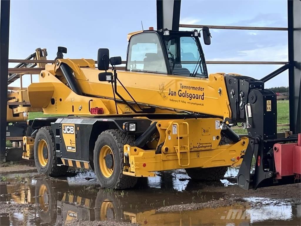 JCB 555-260R 伸縮臂操作車