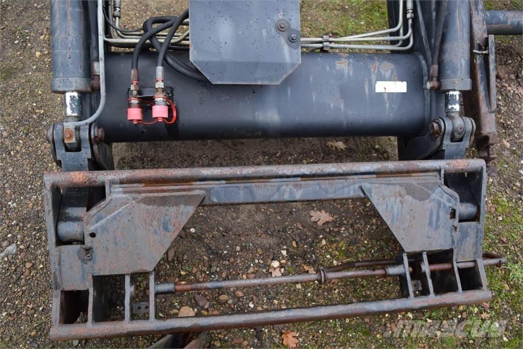 Stoll Robust F71 前端裝載機和挖掘機