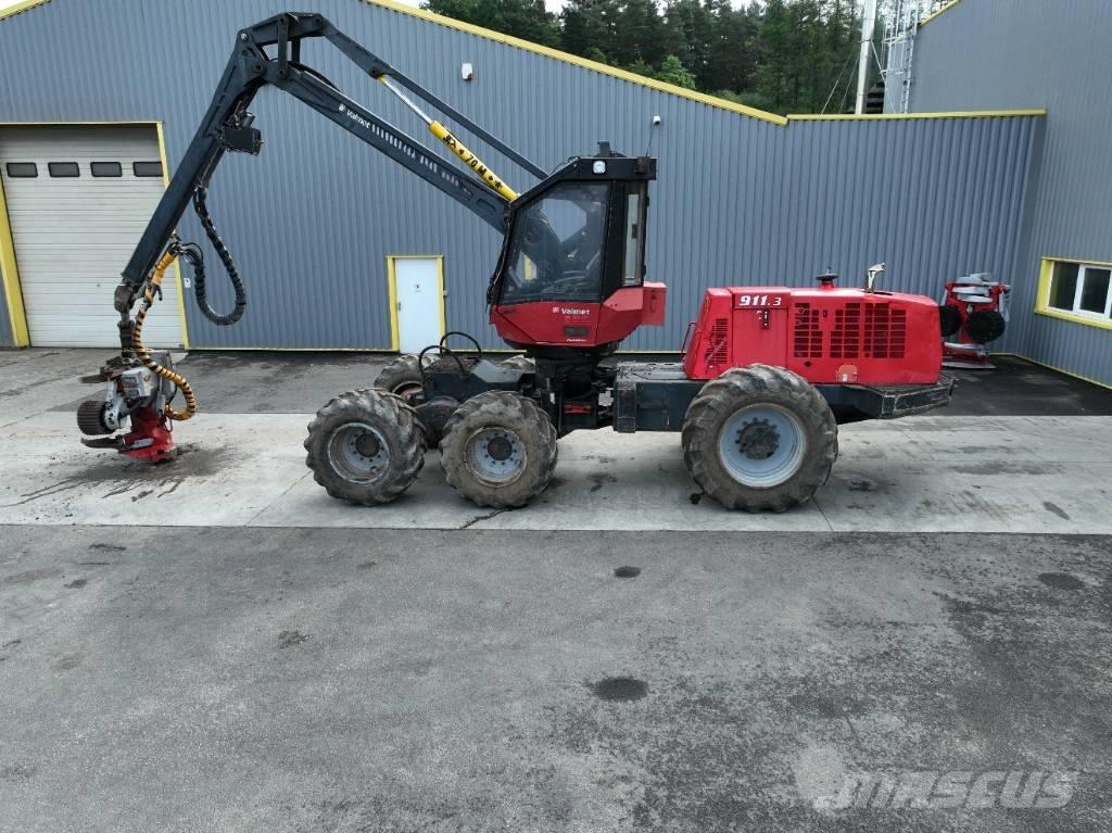 Valmet 911.3 收穫機