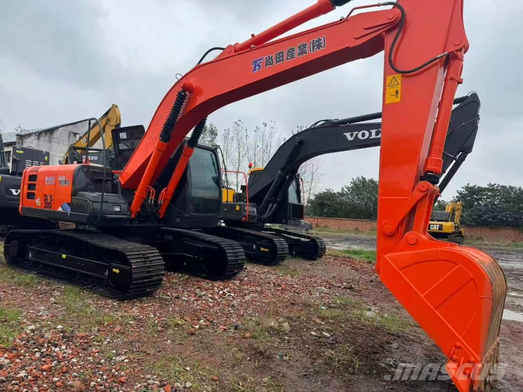 Hitachi ZX 200 履帶式 挖土機/掘鑿機/挖掘機