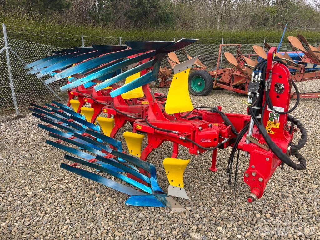 Pöttinger Servo 35 S 雙向犁