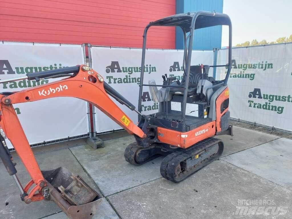 Kubota KX-015-4 小型挖土機/掘鑿機<7t(小型挖掘機)