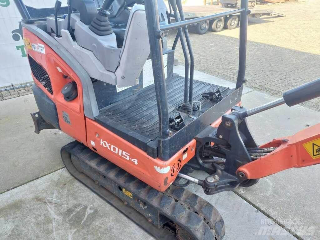 Kubota KX-015-4 小型挖土機/掘鑿機<7t(小型挖掘機)