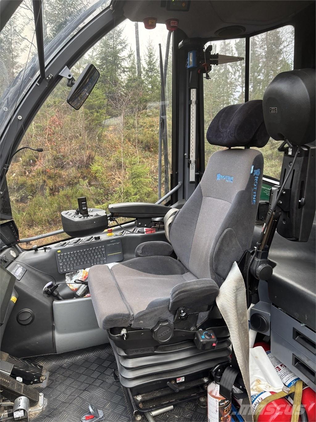 Rottne H8D 收穫機