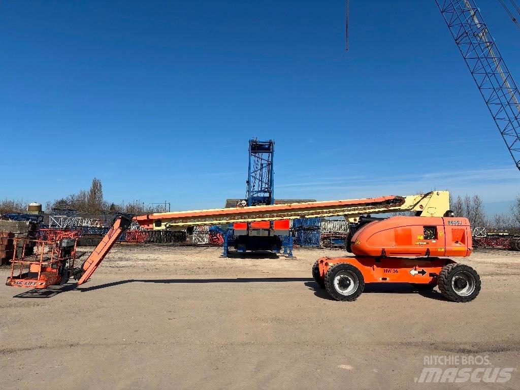 JLG 860 SJ 伸縮臂高空作業車