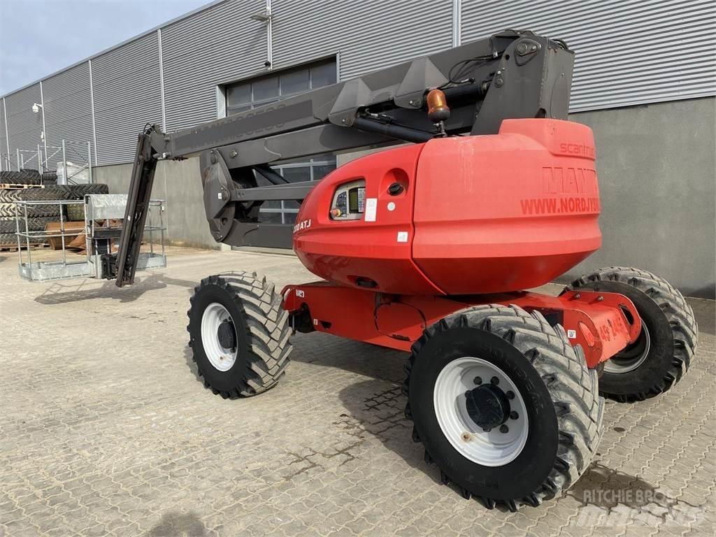 Manitou 200ATJRC 曲臂高空作業車