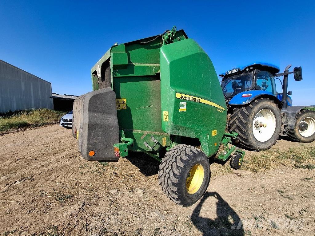 John Deere V461M 圓型牧草打包機