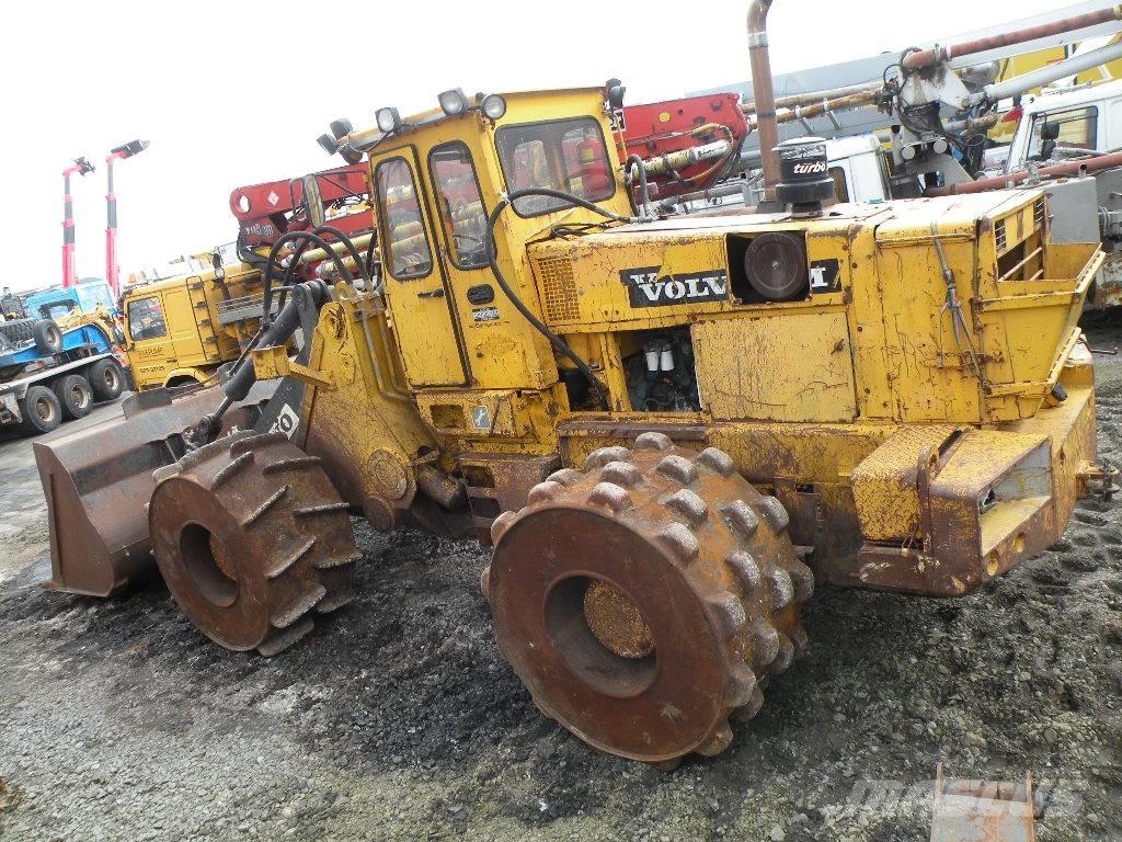 Volvo L160 COMPACTOR 輪胎式裝載機