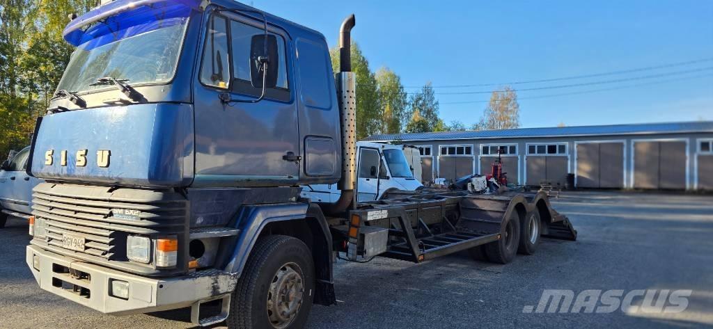 Sisu SM 300 林業運輸車