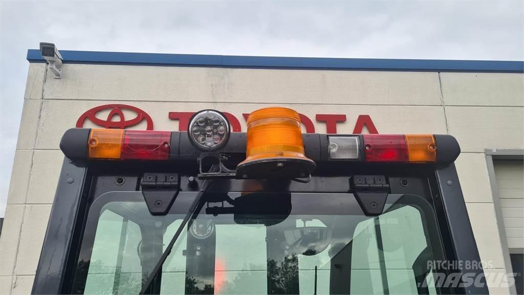 Toyota 02-8FGF25 液化石油氣LPG卡車