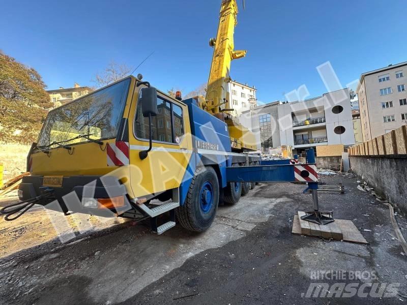 Liebherr LTM 1100-2 全路面起重機/吊車