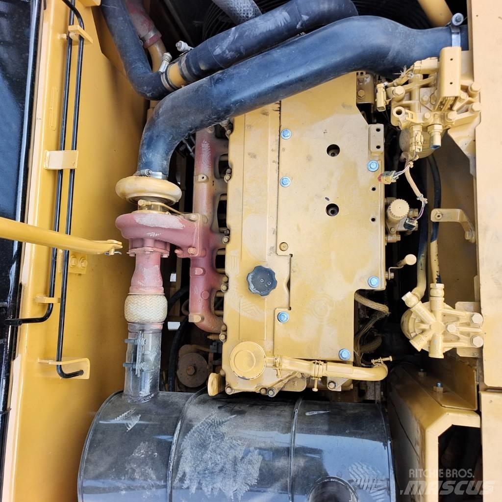 CAT 320D 履帶式 挖土機/掘鑿機/挖掘機