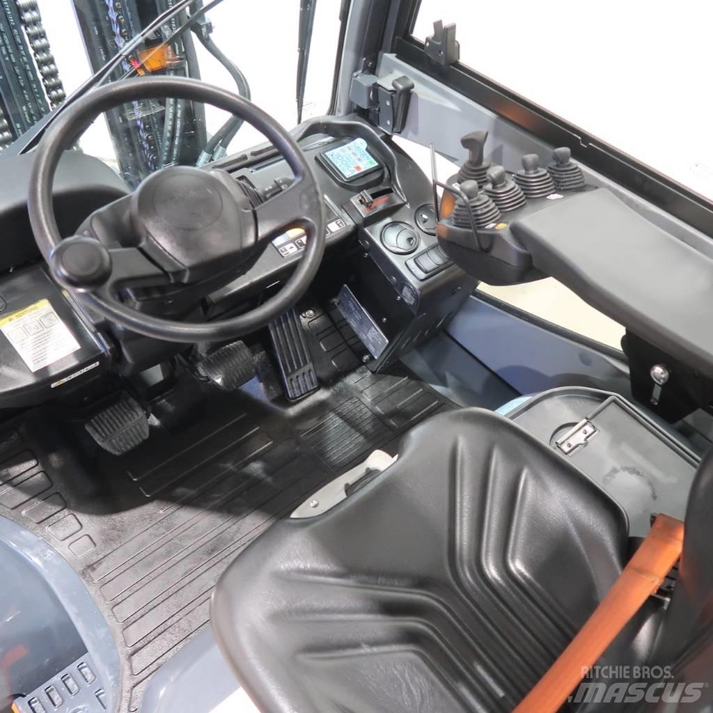 Toyota 02-8FGJF35 液化石油氣LPG卡車
