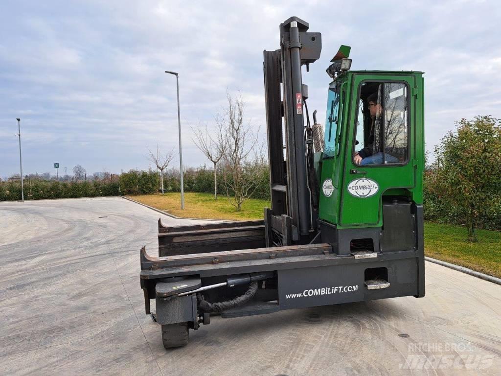 Combilift C 8000 四向前伸式堆高機(叉車)