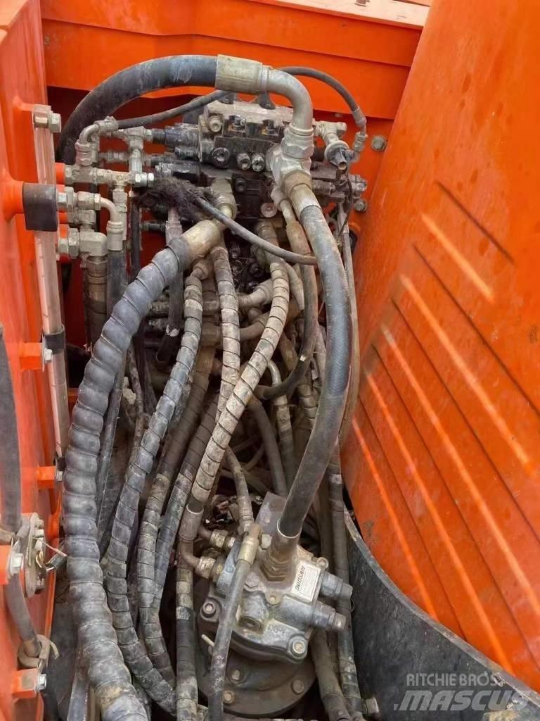 Doosan DX 75 履帶式 挖土機/掘鑿機/挖掘機