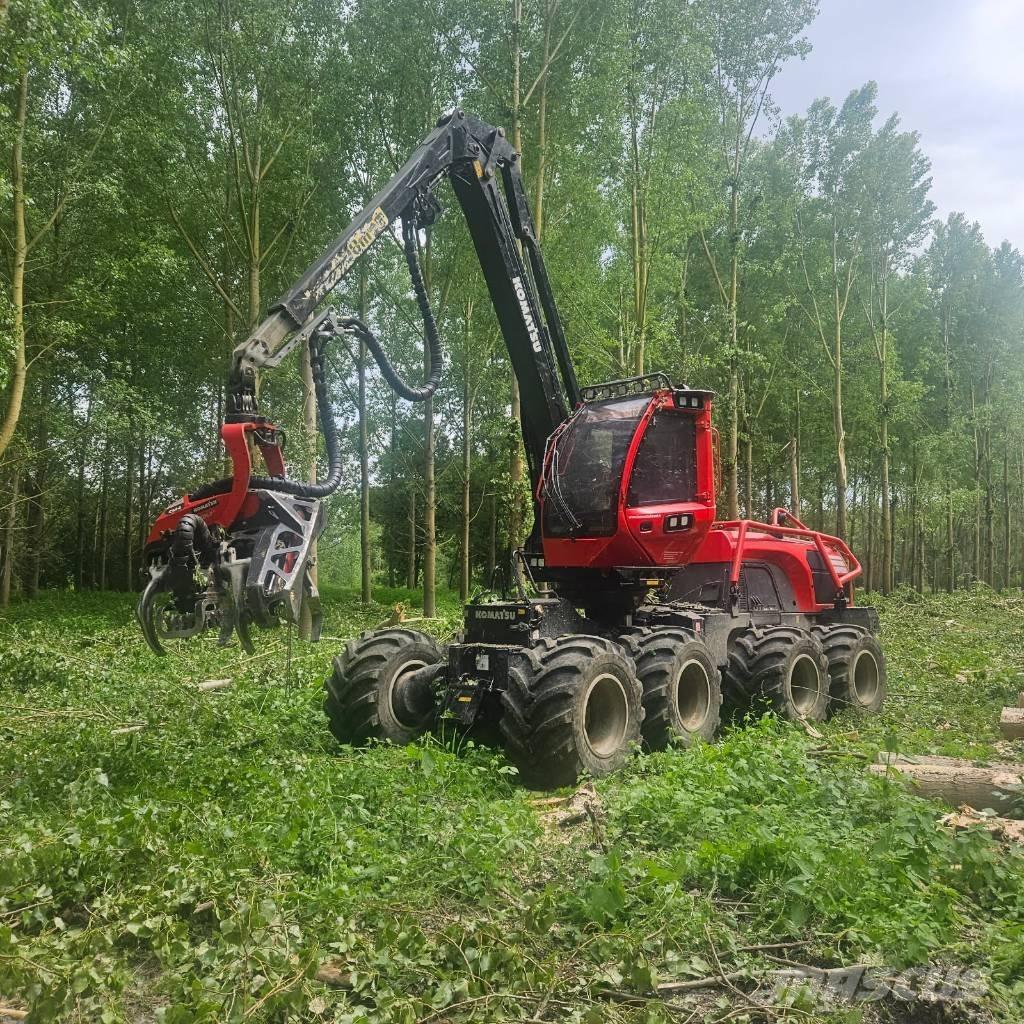 Komatsu 931 XC 收穫機