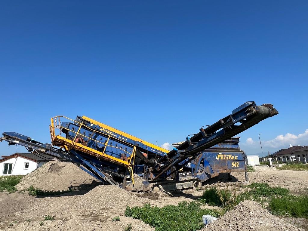 Fintec 542 移動式篩選機