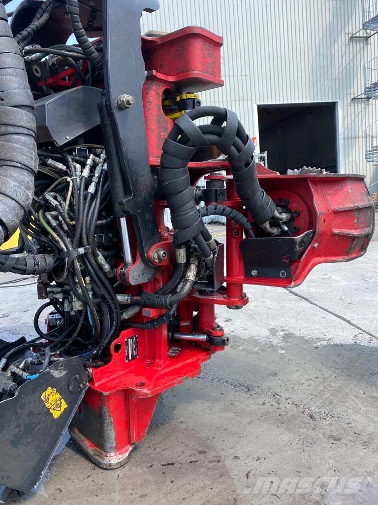Waratah H415 XA 收穫機