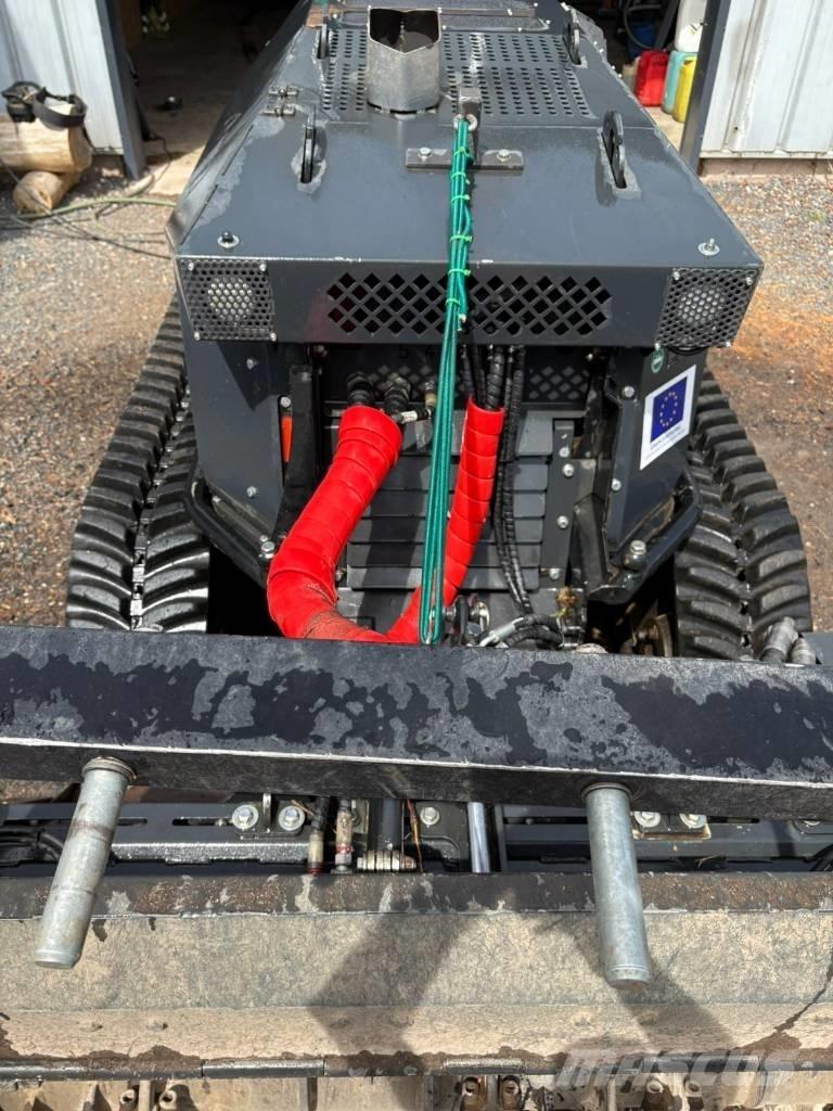 Prinoth Raptor 100 集運機