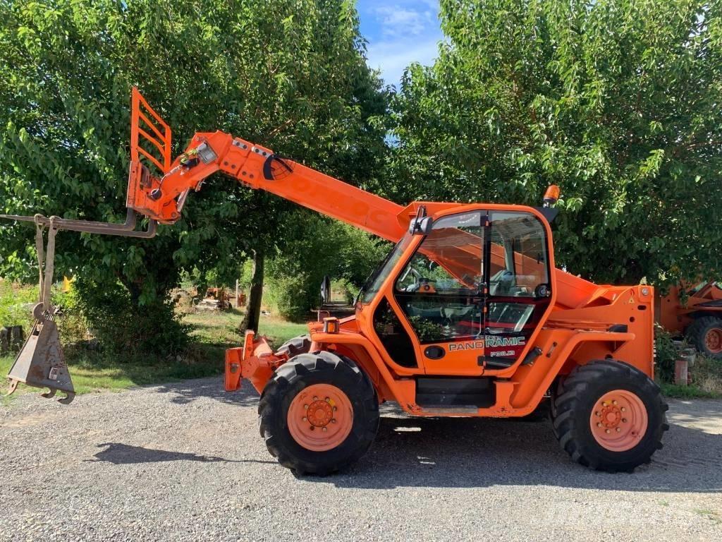 Merlo P 38.13 伸縮臂操作車