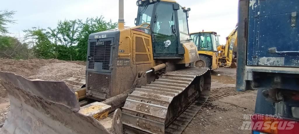 CAT D 6 K LGP 履帶推土機
