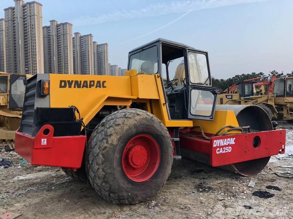 Dynapac CA 25 D 單輪滾壓機