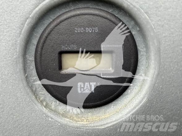 CAT 420D 反鏟裝載機