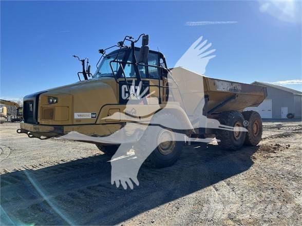 CAT 725C 鉸接式起吊車