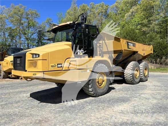 CAT 730 鉸接式起吊車